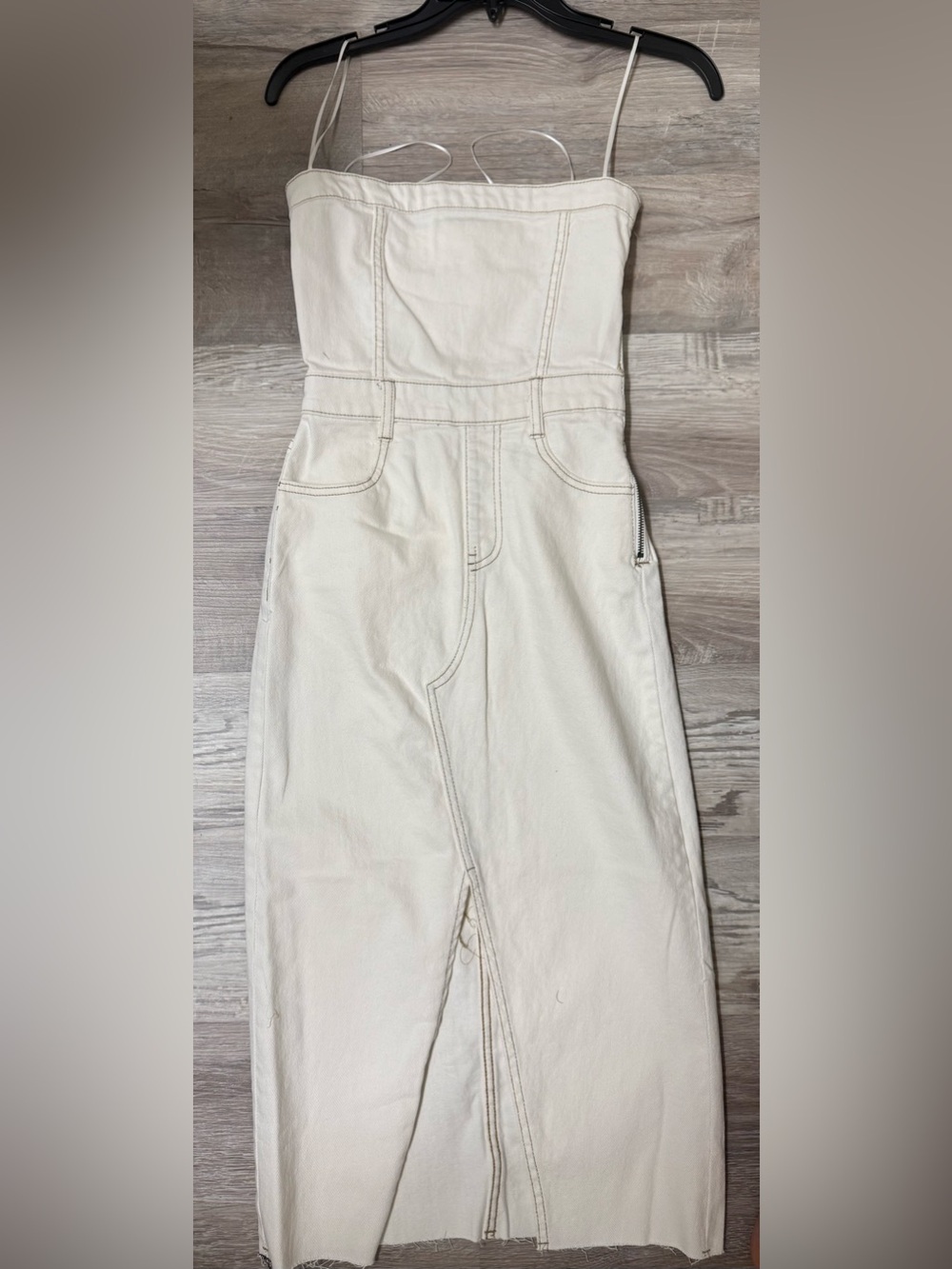 BRAND NEW Gianni Bini Size XS White Denim Dress